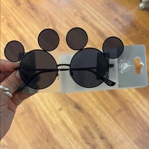 Disney Black Mickey Mouse Sunglasses from WDW